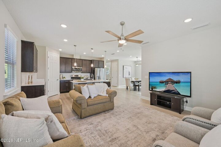 Property Photo: 317 Cedar Elm Way FL 32092