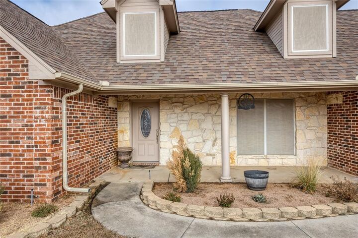 Property Photo:  257 Reatta Drive  TX 76234 