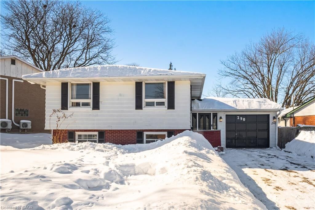 Property Photo:  290 Lincoln Road  ON N2J 2P5 