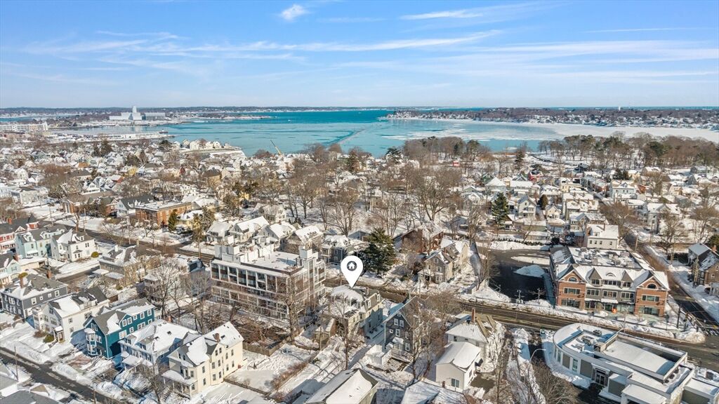 Property Photo:  326 Lafayette St 2  MA 01970 