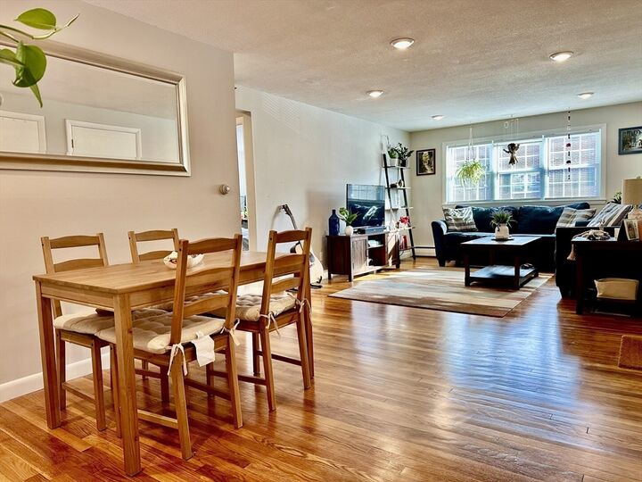 Property Photo:  25 Arlington Rd 2-4  MA 01801 
