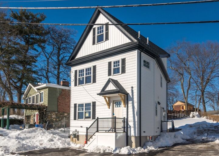 Property Photo:  89 Hardy Pond Road  MA 02452 