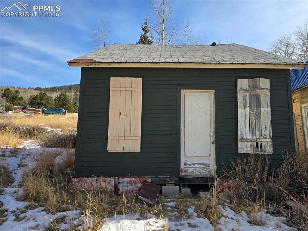 Property Photo:  906 Victor Avenue  CO 80860 