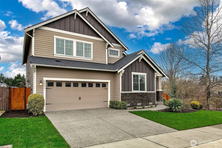 Property Photo:  30031  65th Avenue S  WA 98001 