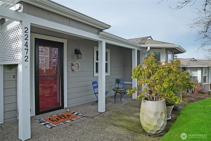 Property Photo:  22472 SE Highland Circle 2367  WA 98029 