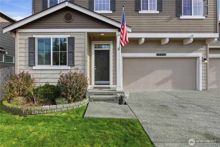 Property Photo:  17211  83rd Avenue Ct E  WA 98375 
