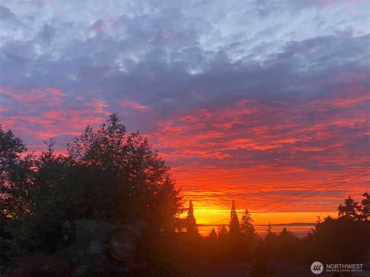 Property Photo:  7416  176th Street SW  WA 98026 