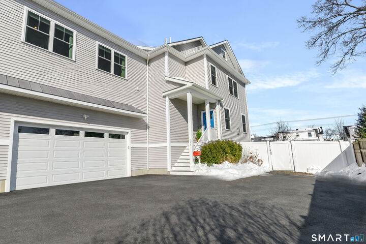 Property Photo:  117 Forest Avenue 117  CT 06824 