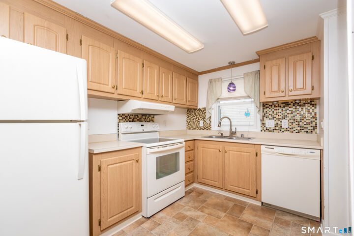 Property Photo:  2 Forest Street  CT 06489 