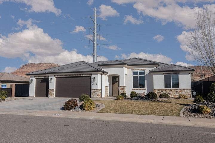 Property Photo:  4713 S Lucy Ln  UT 84780 