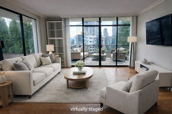 Property Photo:  5932 Patterson Avenue 70X  BC V5H 4B4 