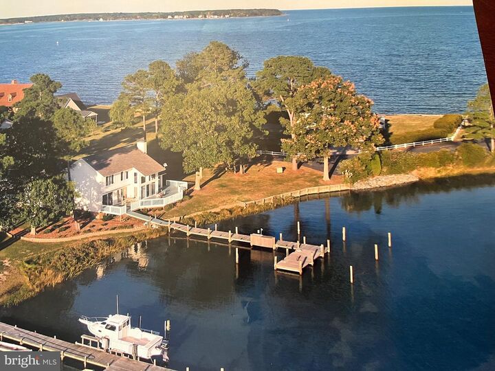 Property Photo: 650 Skipjack Drive VA 22473