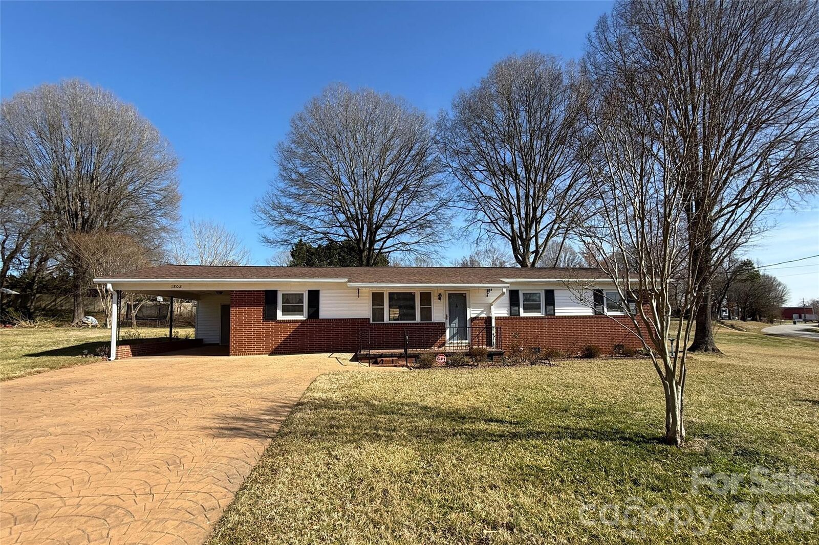 Property Photo: 1802 33rd Street NE NC 28601