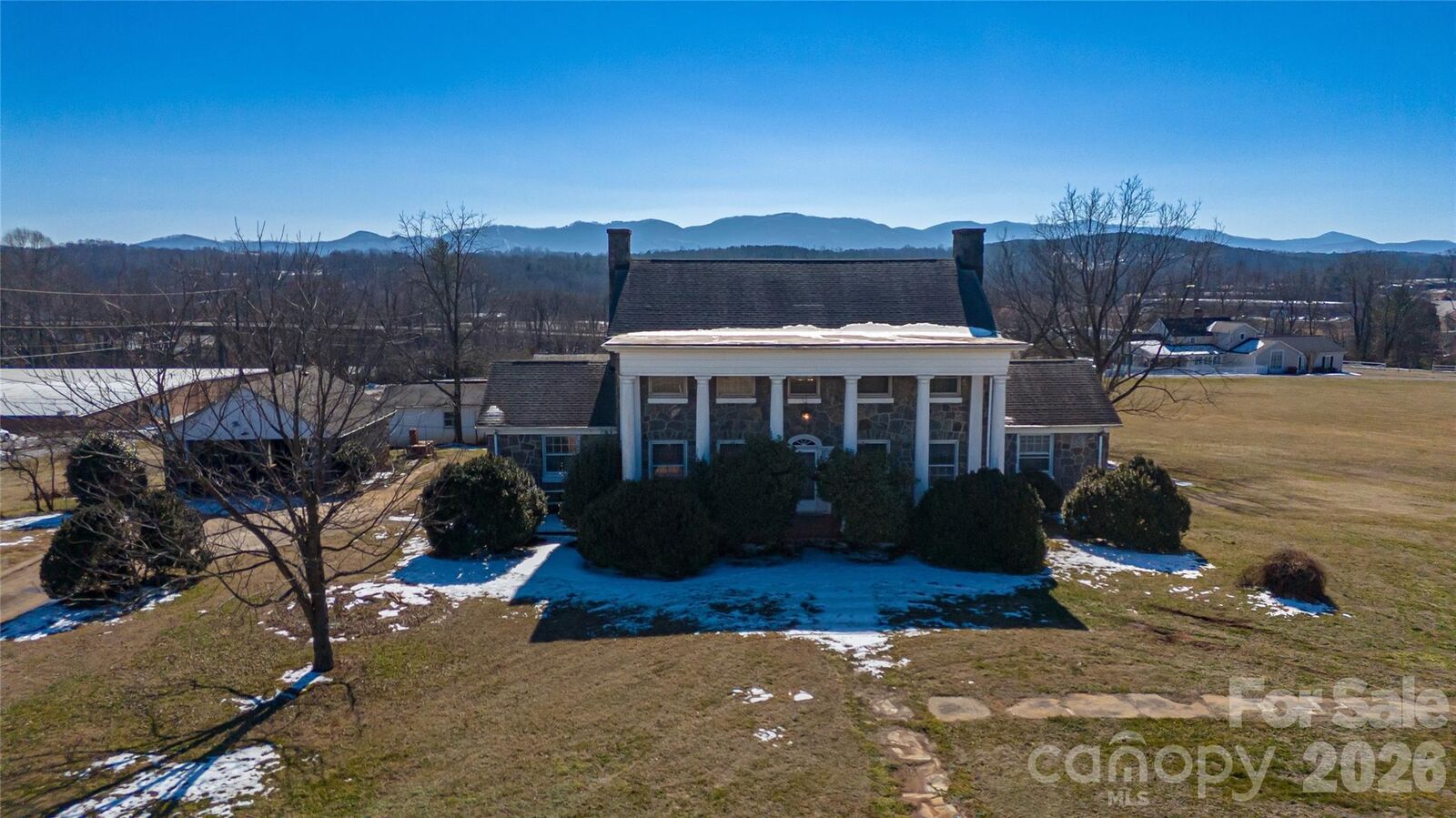 Property Photo: 615 Carbon City Road NC 28655