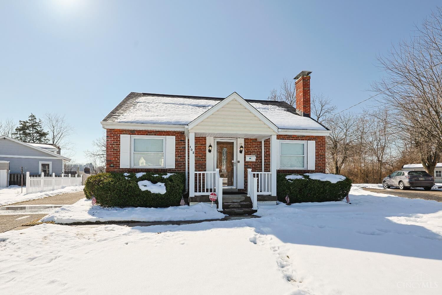 Property Photo:  103 W Crest Drive  OH 45215 