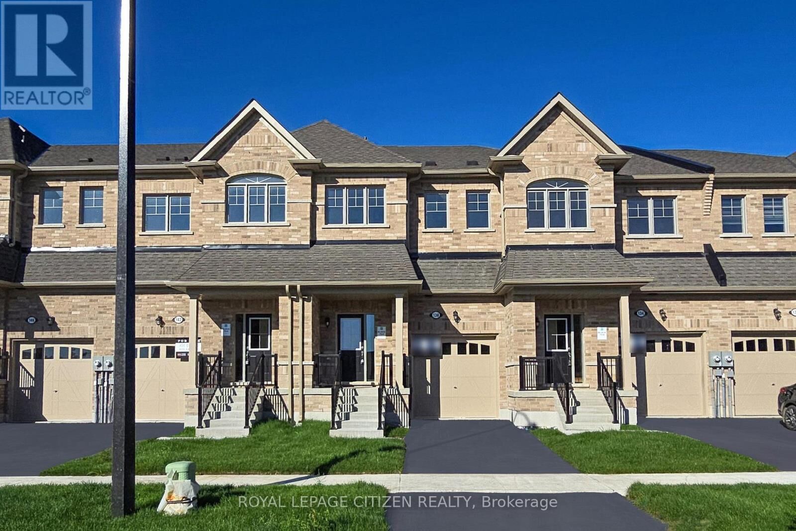 Property Photo:  138 North Garden Boulevard  ON L9L 1B3 