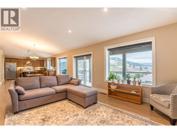 Property Photo: 10605 Cedar Avenue 15 BC V0H 1Z2