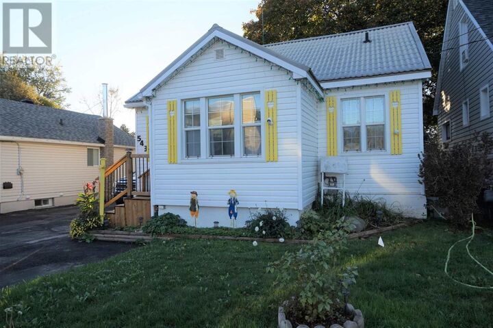 Photo de la propriété: 543 Morin St ON P6C 3G1