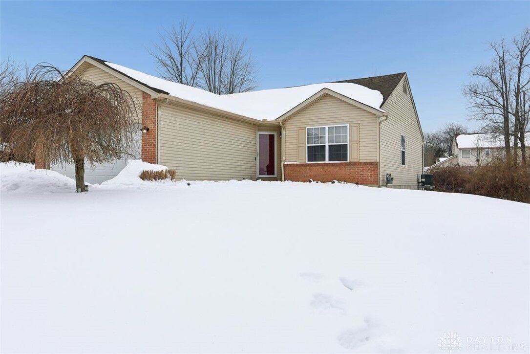 Property Photo:  2979 Creekside Drive  OH 45011 
