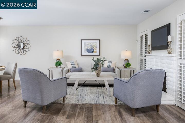 Property Photo:  401 Tampico  CA 94598 