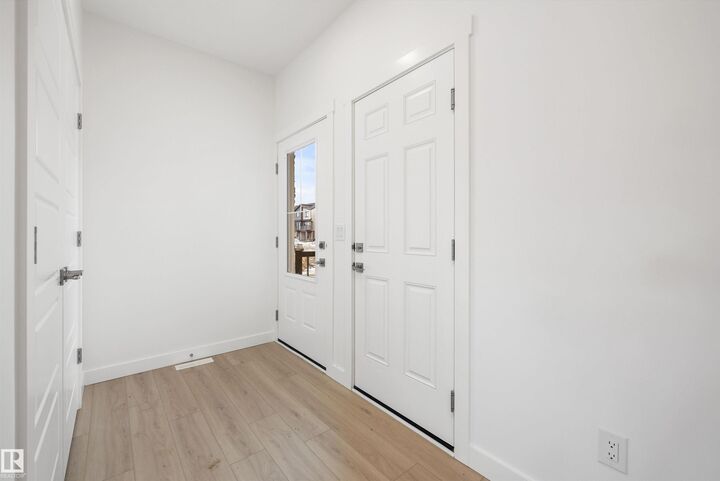 Property Photo:  4178 Kinglet Drive NW  AB T5S 0W9 