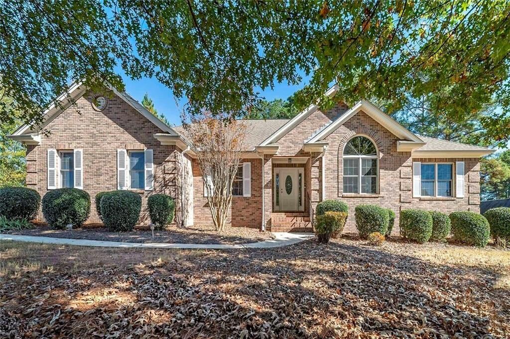 Property Photo:  151 Courts Of Hampton  GA 30228 