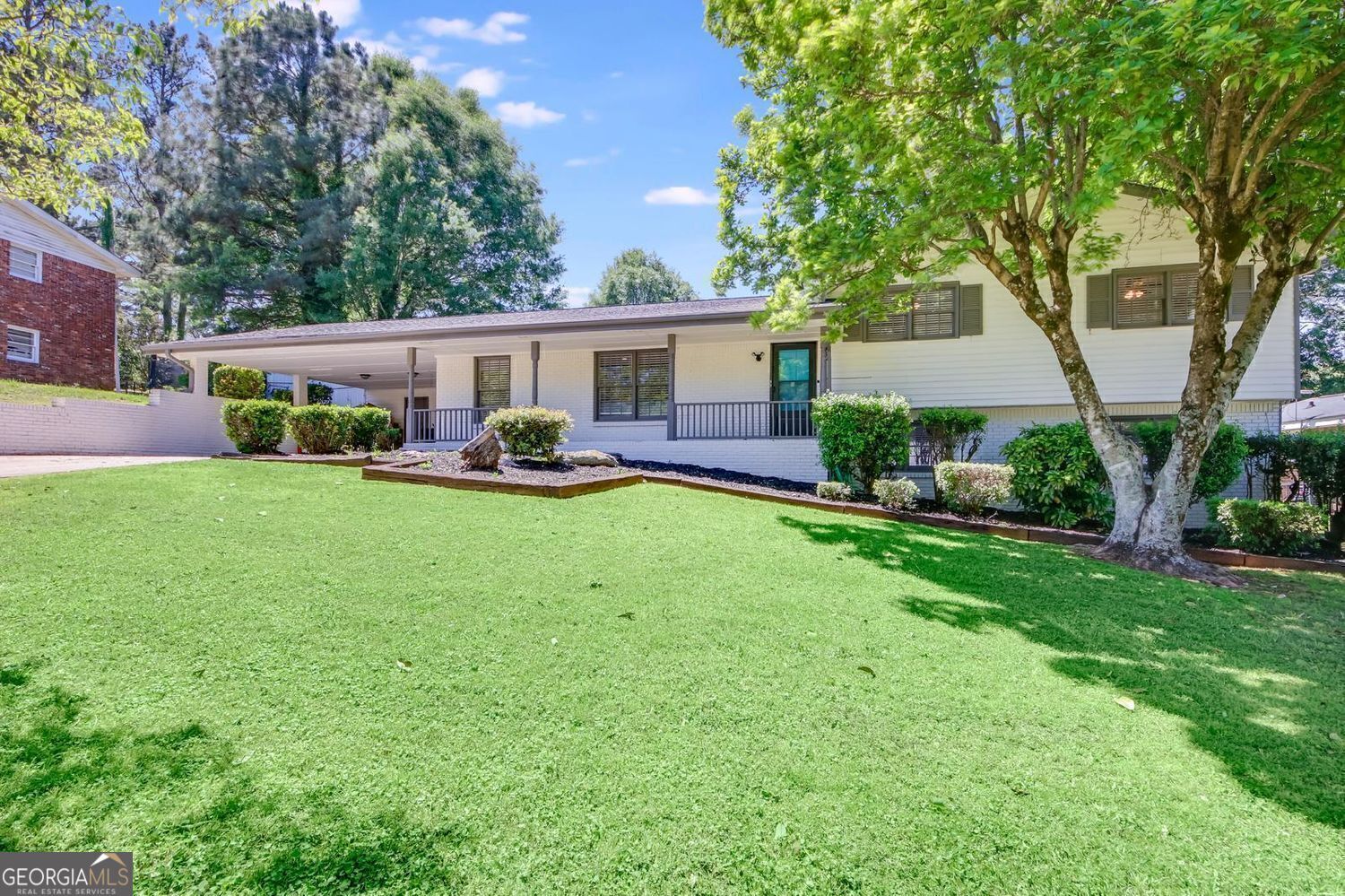 Property Photo: 6903 Doncaster Road GA 30236