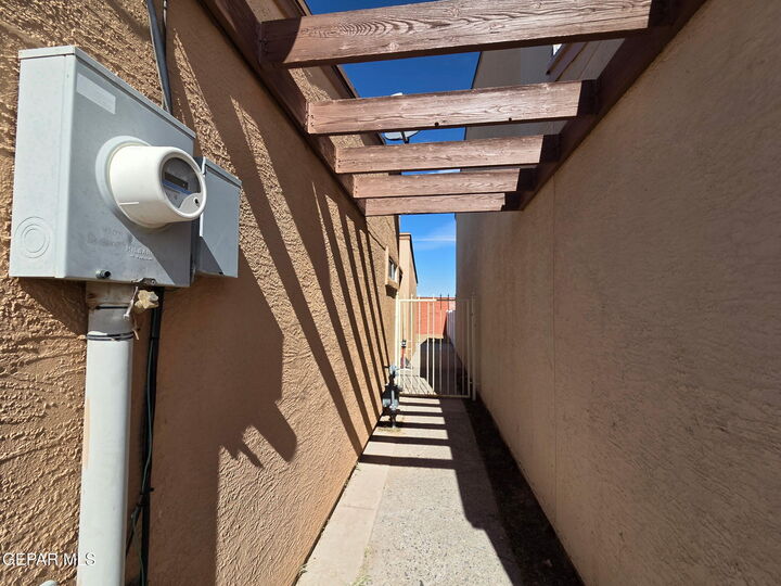 Property Photo:  10274 Valle Del Sol Drive  TX 79924 