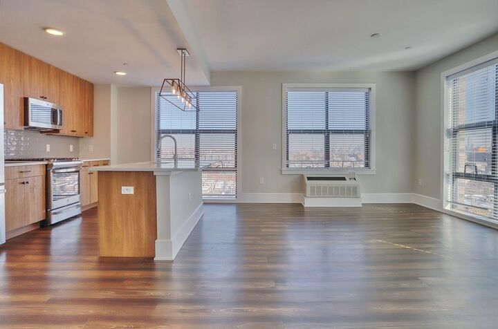 Property Photo:  32 Oakland Ave 1007  NJ 07306 