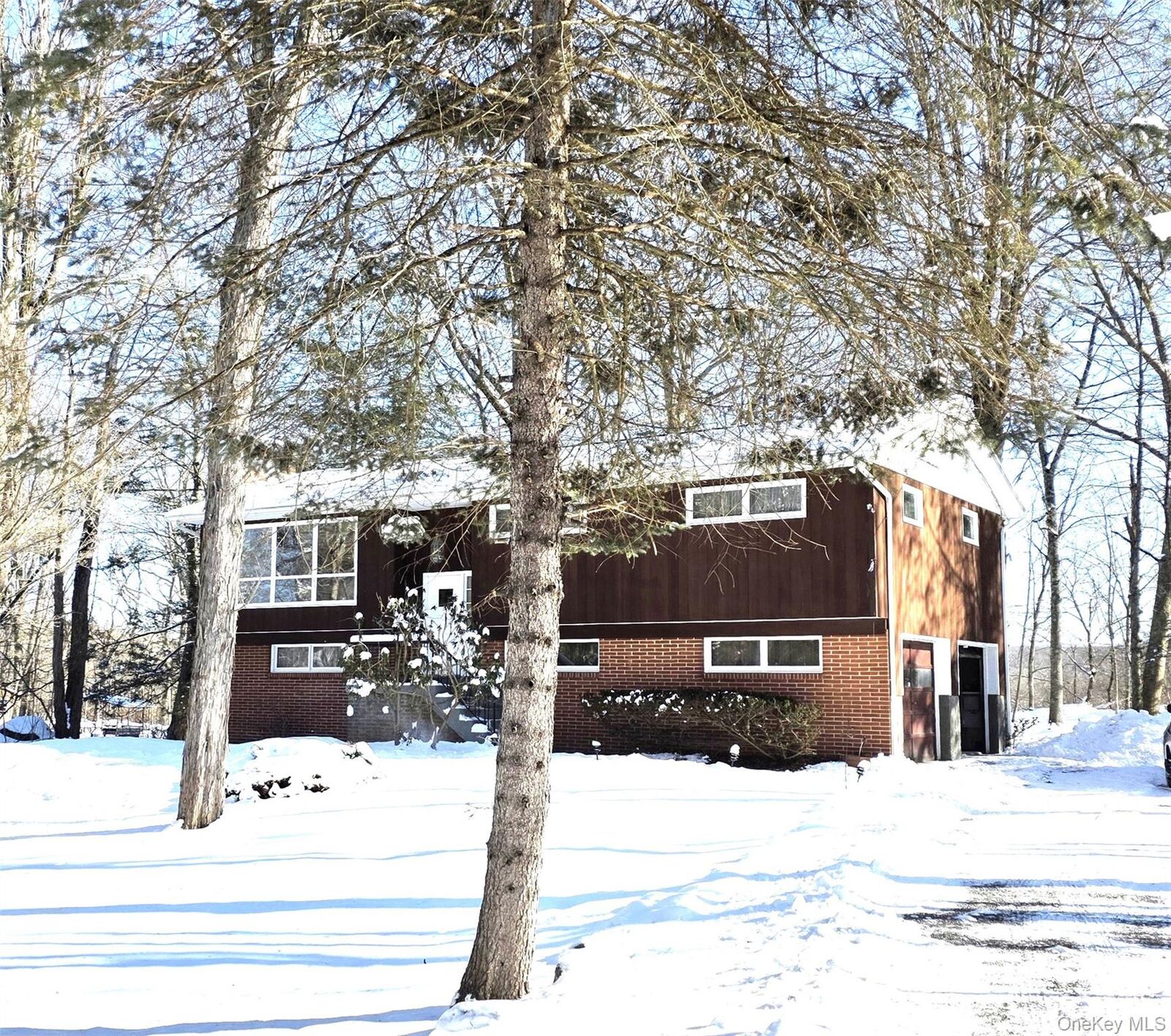 Property Photo:  94 Whangtown Road  NY 10512 