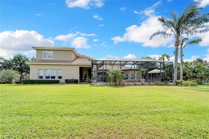 Property Photo: 15101 Kestrelglen Way FL 33547