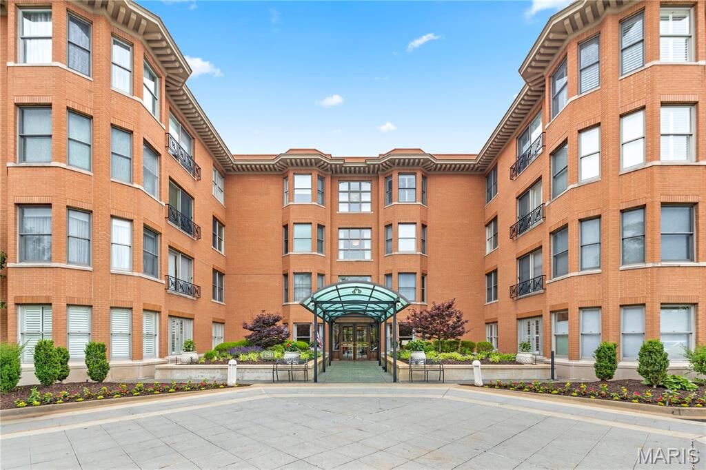 Property Photo:  750 S Hanley Road 56  MO 63105 
