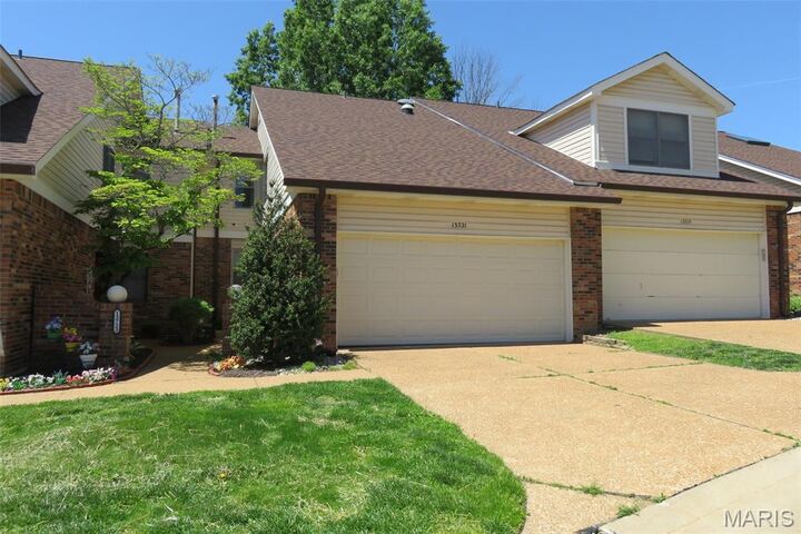 Property Photo: 13721 La Conte Court MO 63128