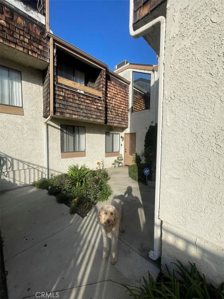 Property Photo:  950 W Lambert 4  CA 90631 