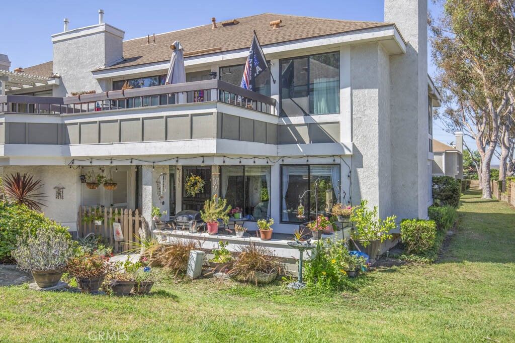 Property Photo:  25631 Mont Pointe 7D  CA 92630 