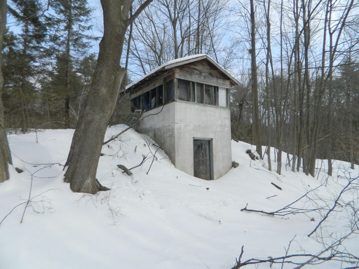 Property Photo:  45 Payne Street  ME 04083 