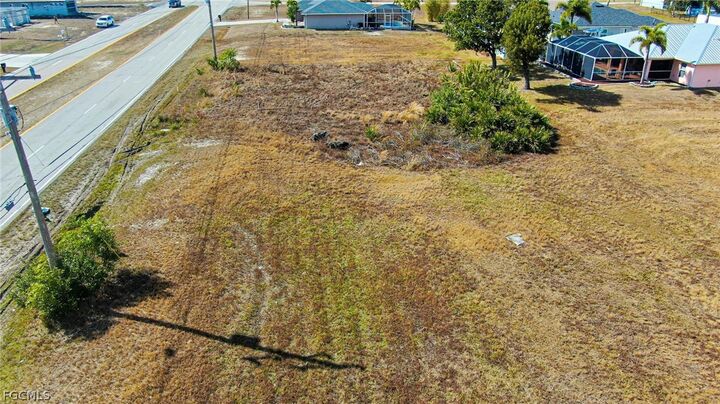 Property Photo:  2843 Embers Parkway W  FL 33993 