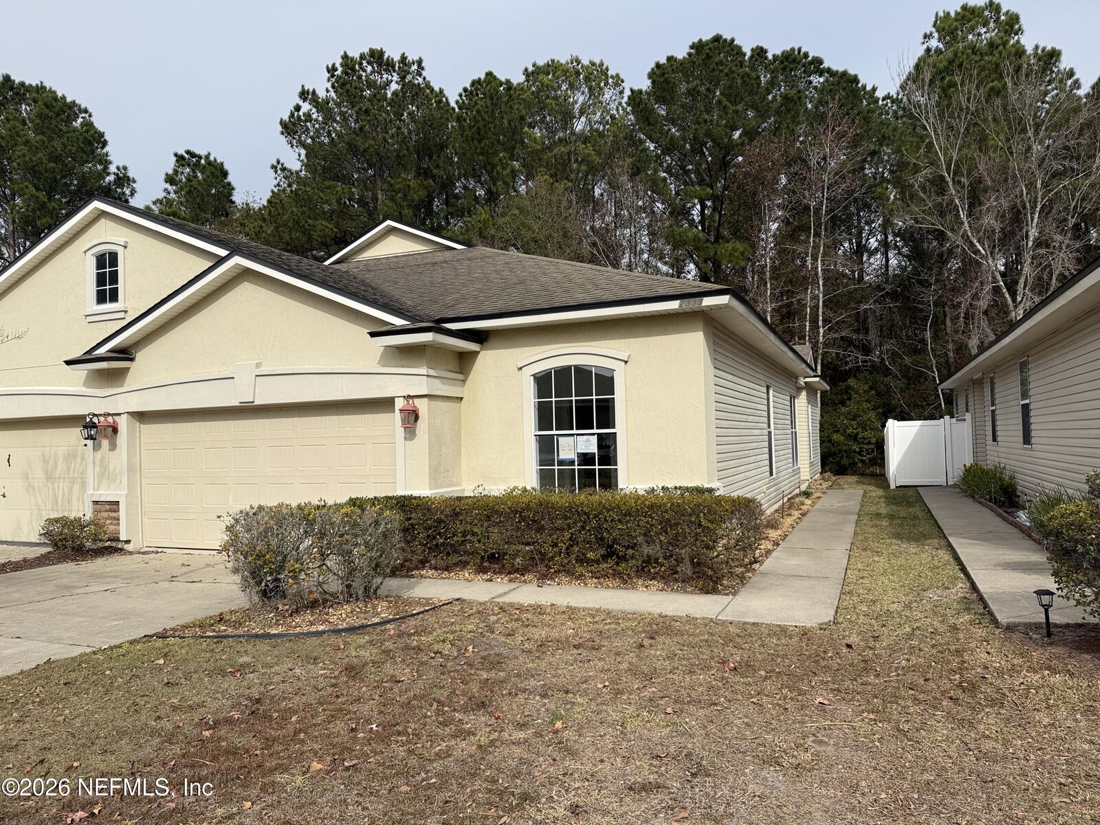 Property Photo:  2333 Caney Oaks Drive  FL 32218 