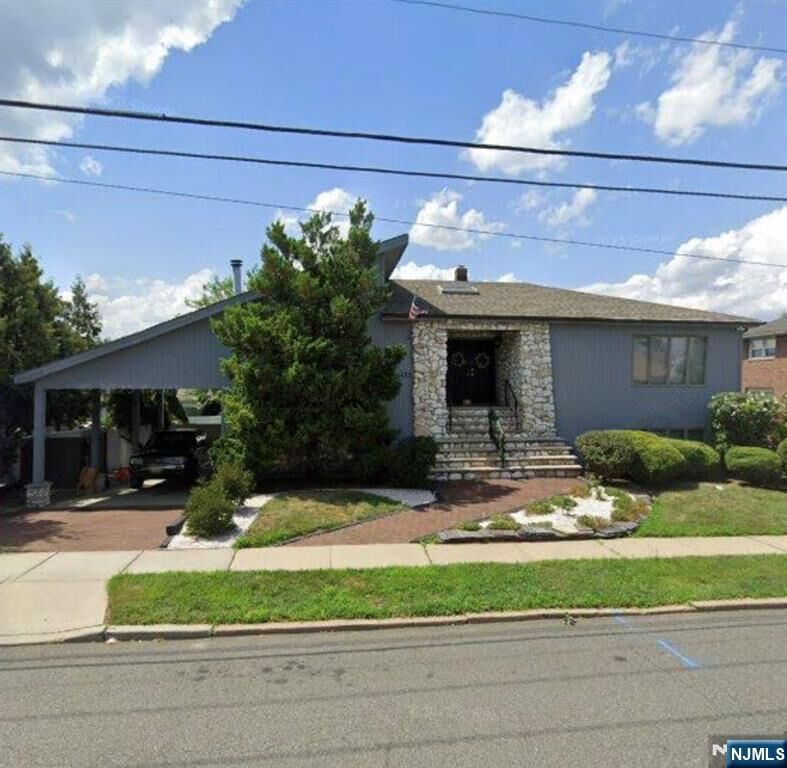Property Photo:  433 Chase Avenue  NJ 07071 
