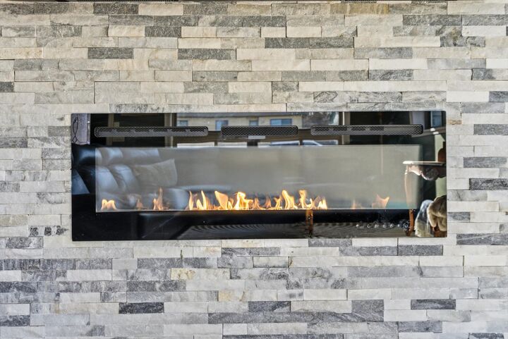 Property Photo: 202 Island View Drive MT 59860