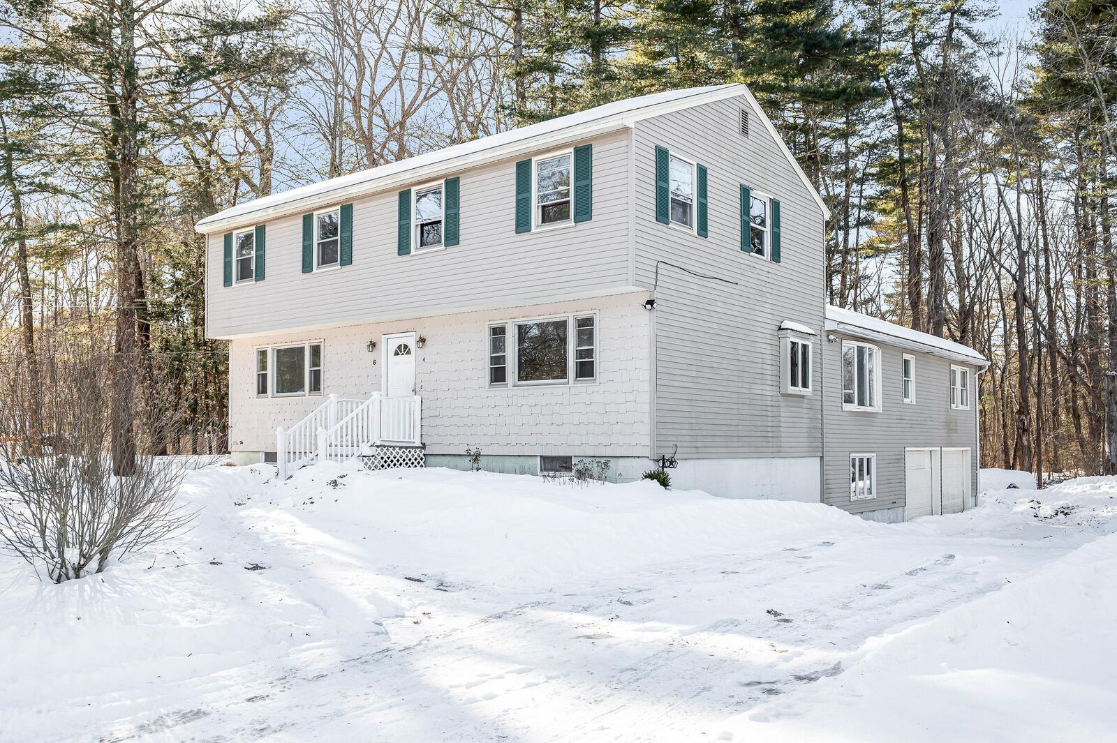 Property Photo:  4 Therriault Avenue  NH 03079 