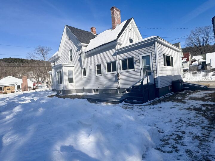 Property Photo:  137 Wall Street  VT 05156 