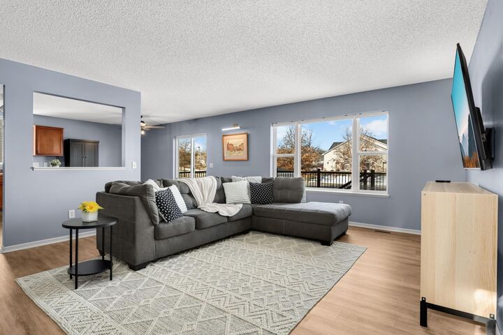 Property Photo:  532 Summit Lane  MN 55019 