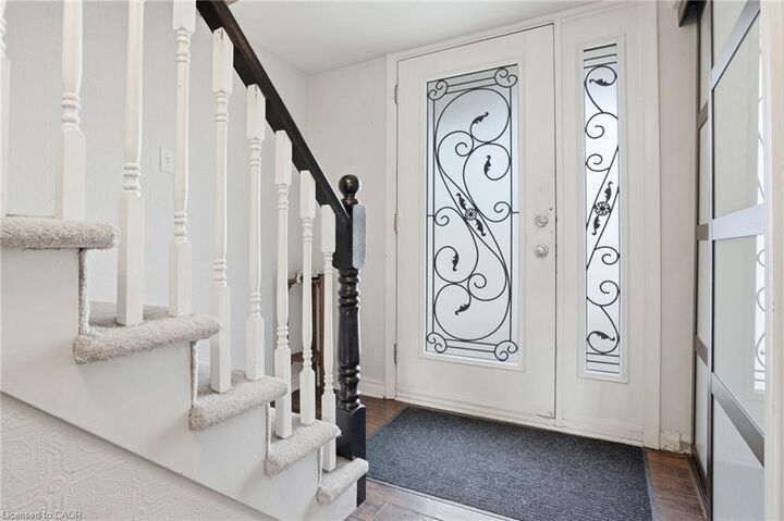 Property Photo:  65 Rolston Drive  ON L9C 3X6 