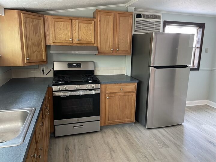 Property Photo:  29 Freeman St 6  MA 02072 