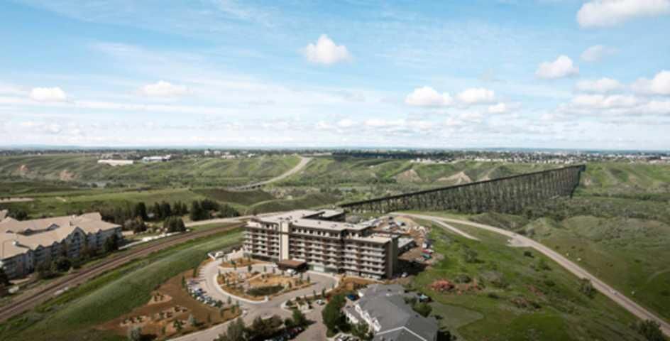 Property Photo: 102 Scenic Drive N 506 AB T1H 5L9