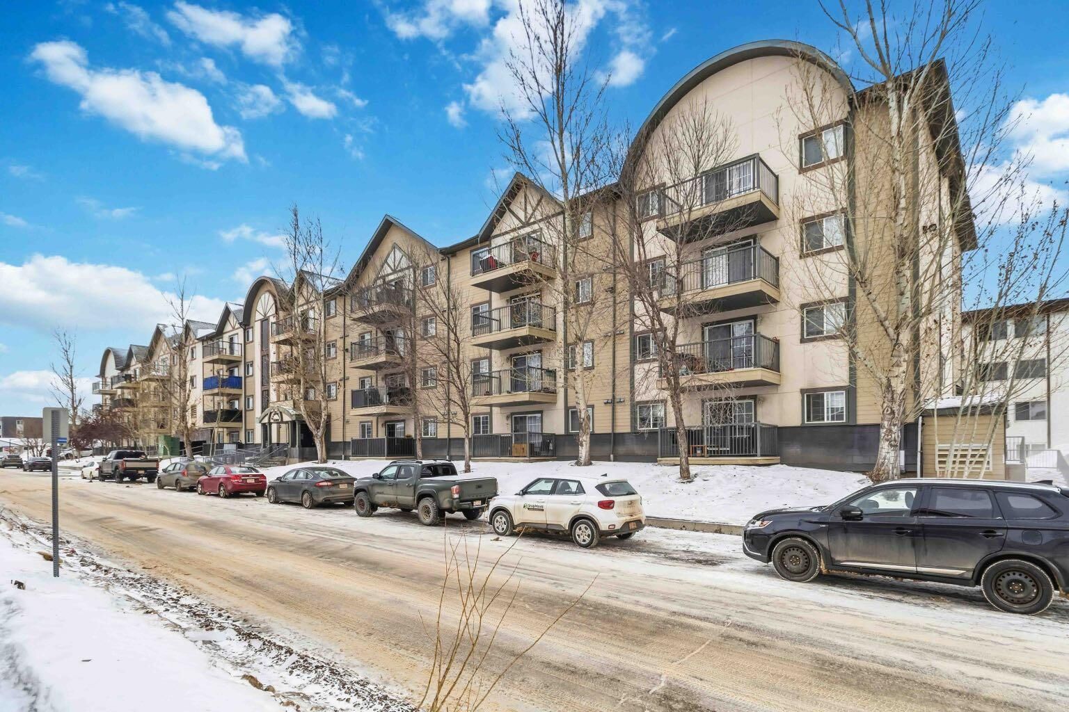 Property Photo:  9604 Manning Avenue 312  AB T9H 3M7 