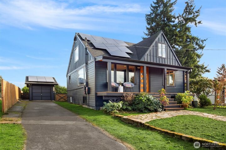 Property Photo:  10820  2nd Avenue SW  WA 98146 