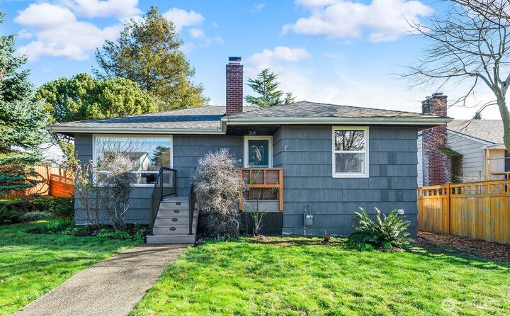 Property Photo:  6750  36th Avenue SW  WA 98126 