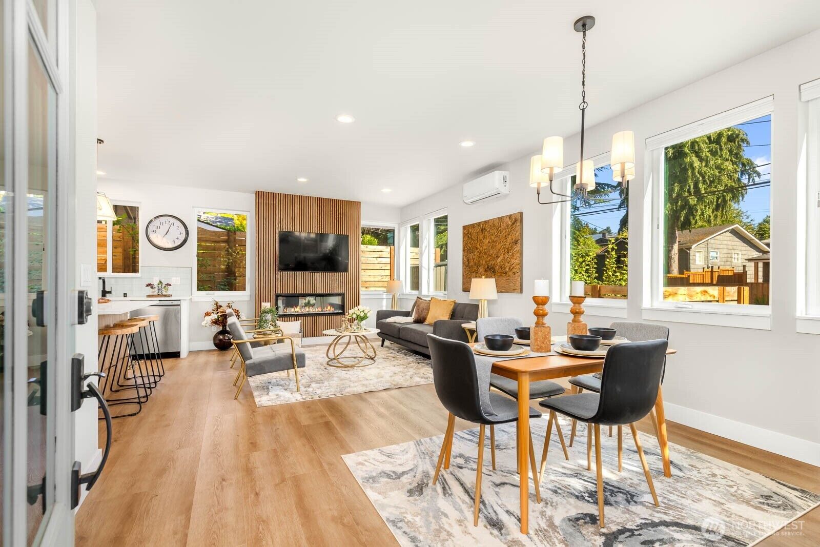 Property Photo: 4326 A SW Mills Street WA 98136